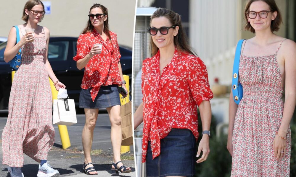 Jennifer Garner and daughter Violet Affleck step out for lunch