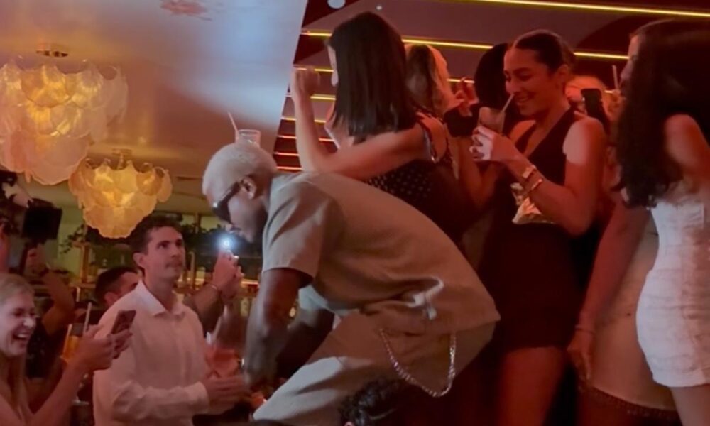 ‘Summer House’ stars have a dance party