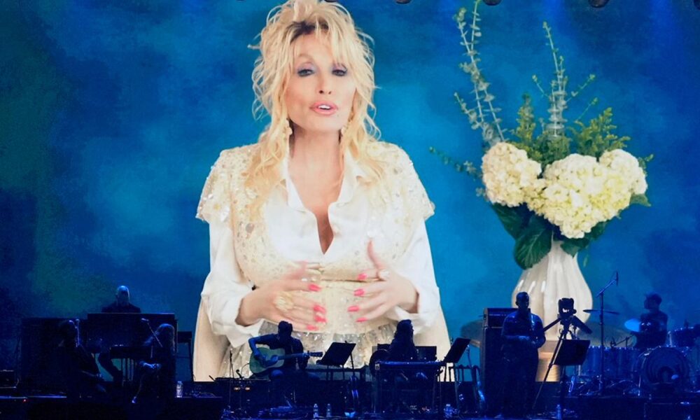 Dolly Parton appeared in good spirits in final appearance days before her death