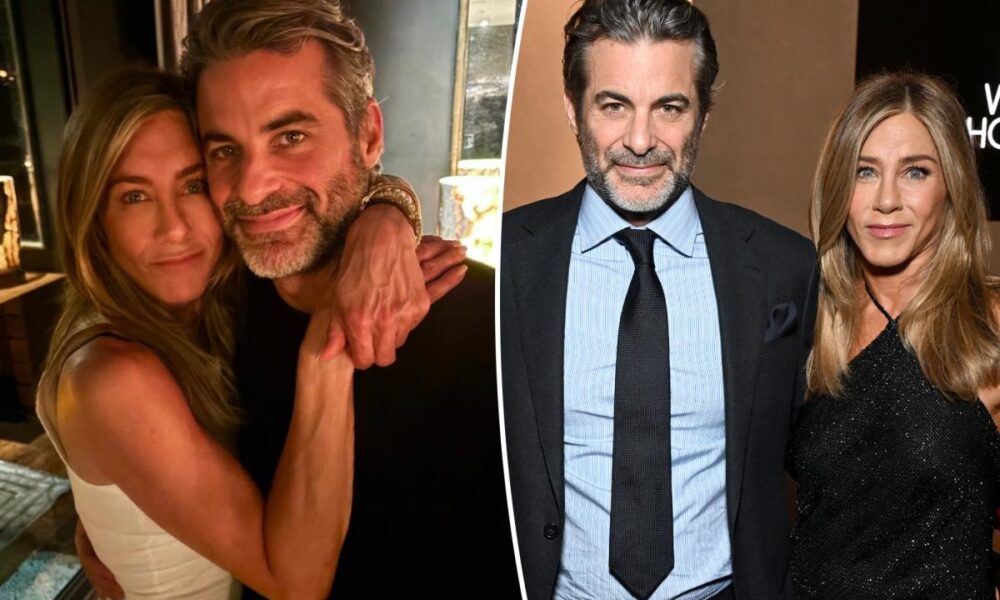 Jennifer Aniston’s close circle ‘not sold’ on ‘opportunist’ boyfriend Jim Curtis: sources