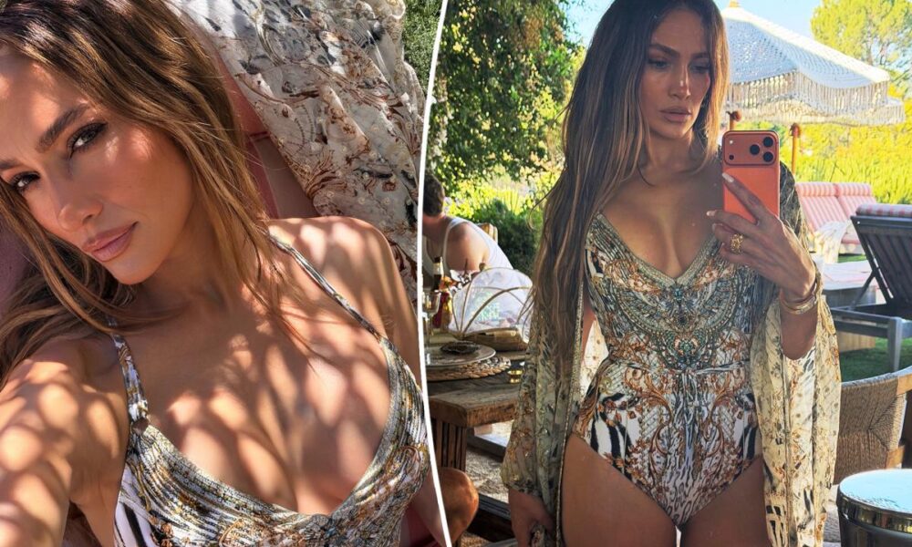 Jennifer Lopez celebrates Labor Day weekend in plunging one-piece swimsuit