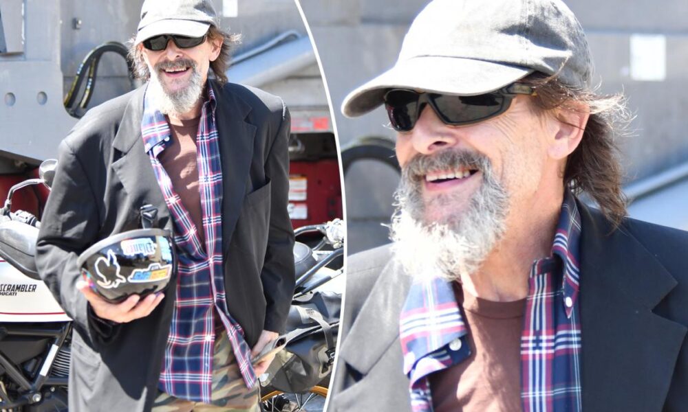 Iconic ’80s star Judd Nelson looks nearly unrecognizable in rare sighting