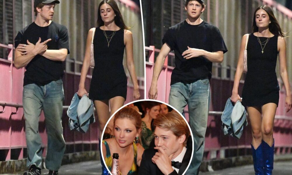 Joe Alwyn, Mary Beth Barone spotted out in NYC together