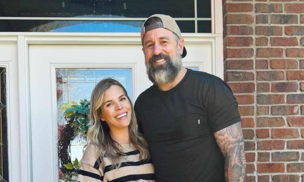 Aaron Rodgers’ Brother Luke and Wife Aimee Welcome Baby After Unexpected Family Reunion