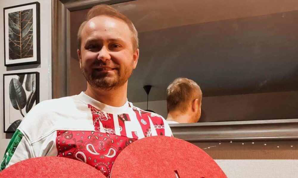 Polish ‘Married at First Sight’ Alum Adrian Szymaniak Dead at 39 After Brain Tumor