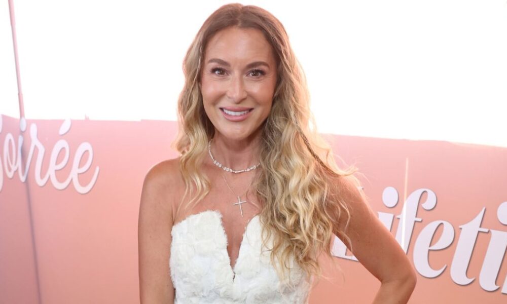 Why Alexa PenaVega Believes Late Daughter Indy’s ‘Life Is Still Full’ 2 Years After Stillbirth