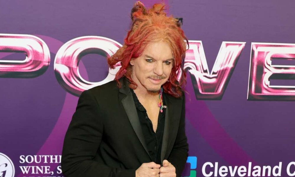 Comedian Carrot Top Hospitalized After Show Cancelation: ‘Receiving the Care and Support He Needs’