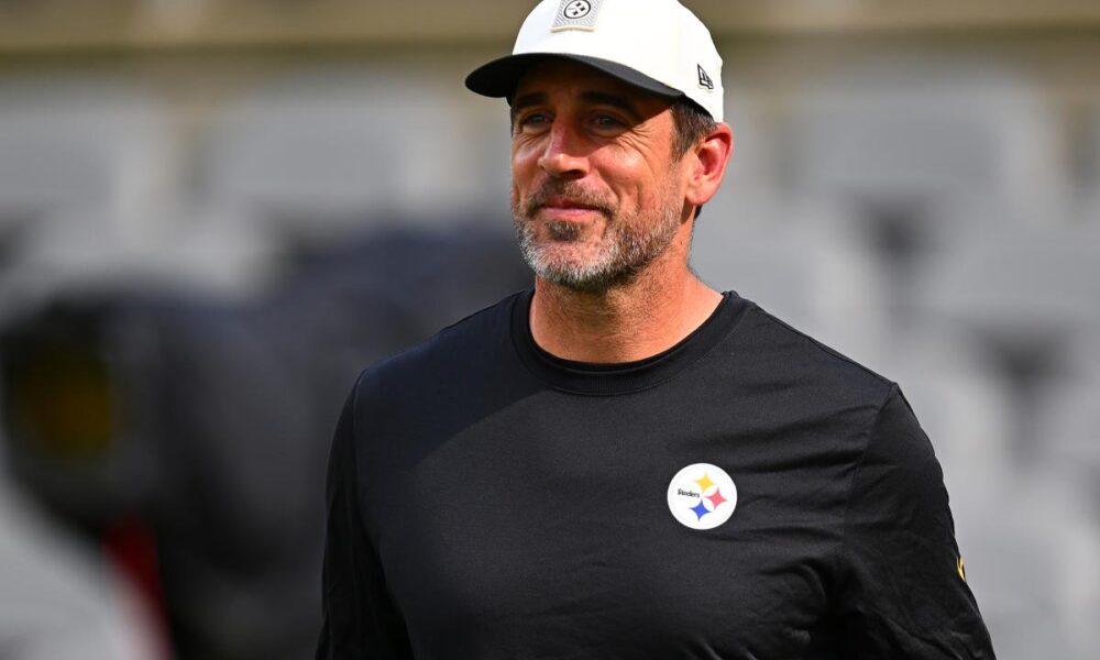 Aaron Rodgers’ retirement plans include time with his ‘pregnant wife’