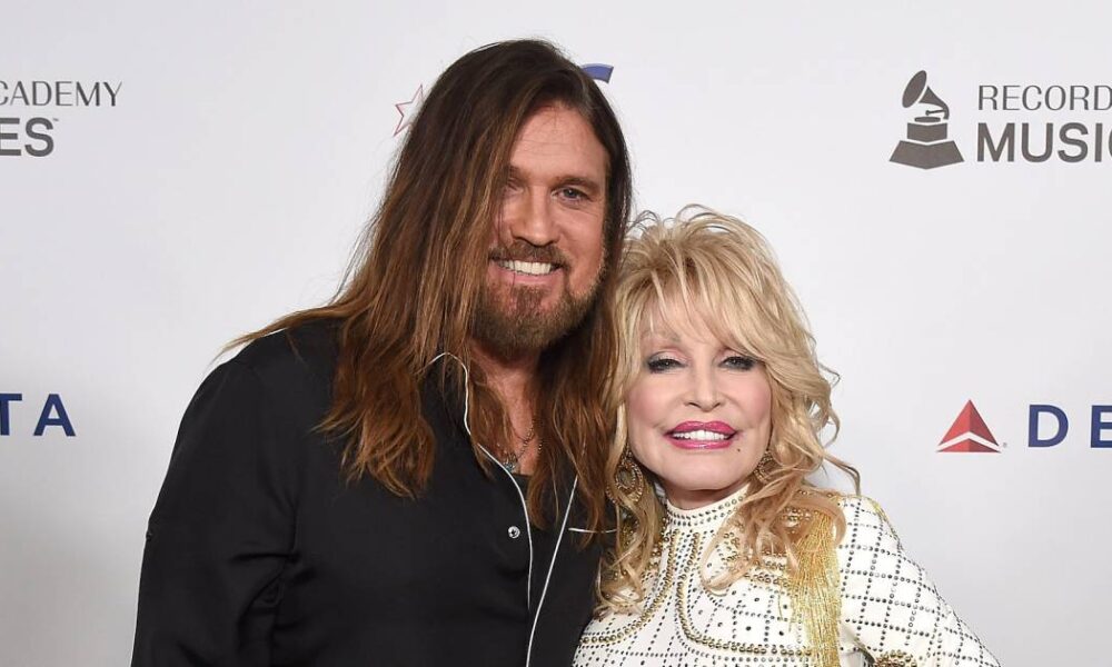 Billy Ray Cyrus Recalls Dolly Parton’s Heartwarming Gesture After His Mom Died: ‘A Shining Light’
