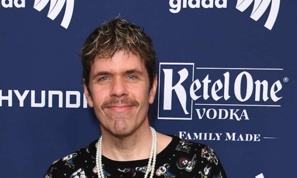 Perez Hilton Rushed to Hospital After Apparently Self-Harming During Disturbing Livestream