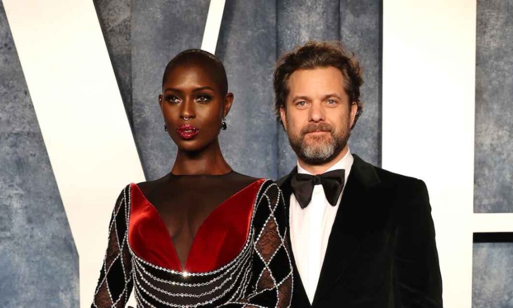 Joshua Jackson and Ex Jodie Turner-Smith Reunite for Family Vacation With Daughter