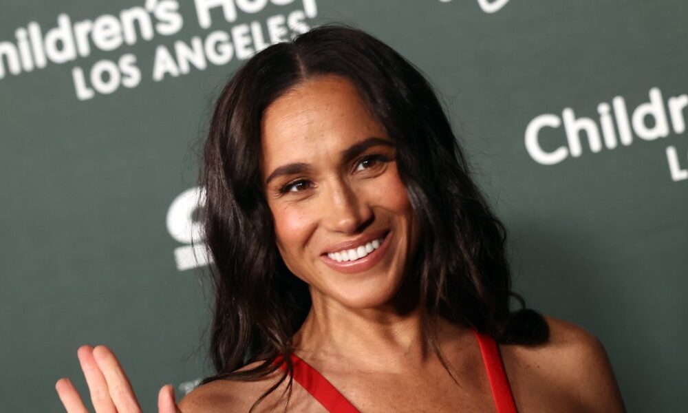 It’s Not Too Late! Snag Meghan Markle’s Sexy yet Flattering One-Piece Swimsuit Style for $39