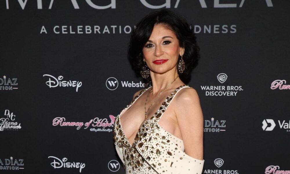 My Unorthodox Life’s Julia Haart Celebrates Finalizing Divorce After 4 Years: ‘Chapter Is Closed’
