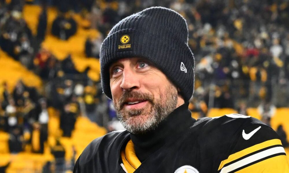 Aaron Rodgers Gives Mystery Wife Brittani ‘A Lot of the Credit’ for His Recent Family Reunion