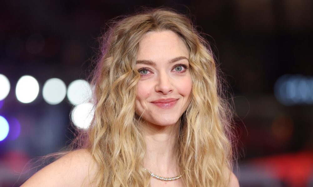 Amanda Seyfried’s Chic Earring Style Makes Any Outfit Look Old-Money Rich — And It’s Only $13