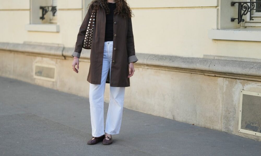 The Brown Flat Shoe Trend Is Bound To Take Over Fall 2026 — Shop Our Editor’s Top 13 Picks