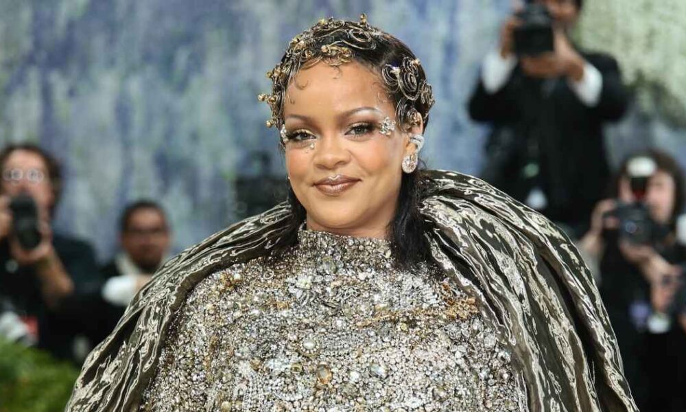 Rihanna and Daughter Rocki Twin in Pink Babydoll Outfits While Celebrating Her 1st Birthday