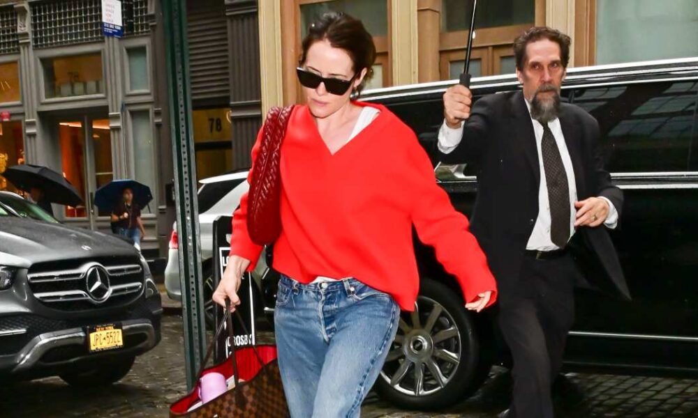 Claire Foy’s Bright Red Sweater Is a French-Girl Staple Made for the Summer-to-Fall Transition