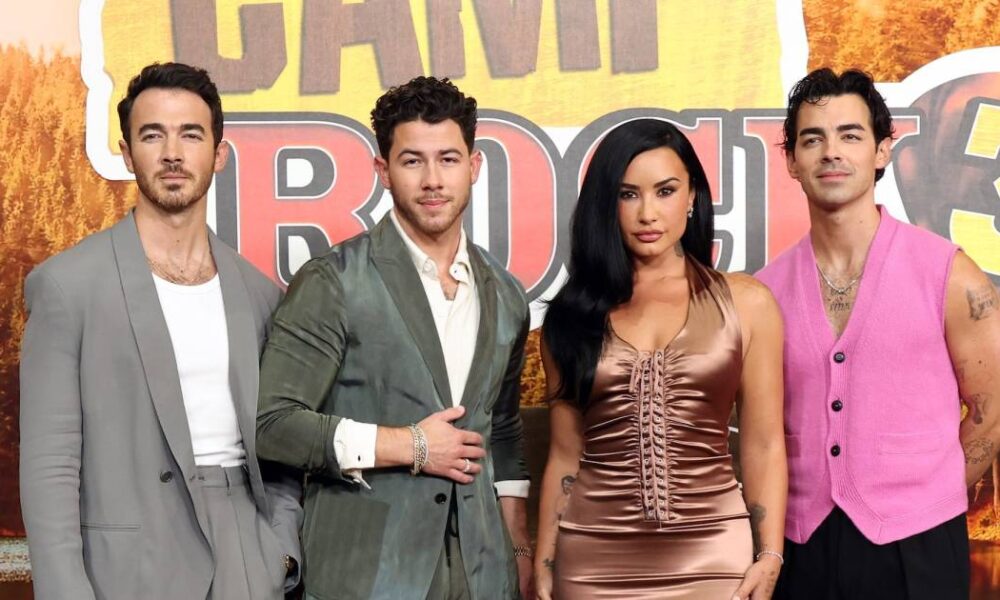 Demi Lovato Reunites With Ex Joe Jonas and the Jonas Brothers at Disney’s ‘Camp Rock 3’ Premiere