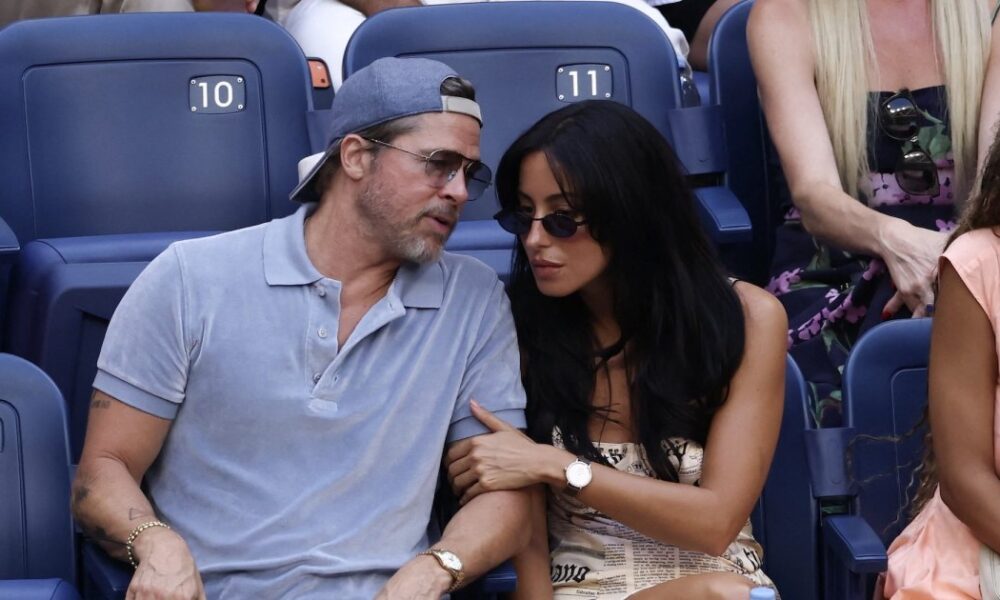 Brad Pitt Cuddles Up to Girlfriend Ines de Ramon and Poses for Selfies With Fans at US Open
