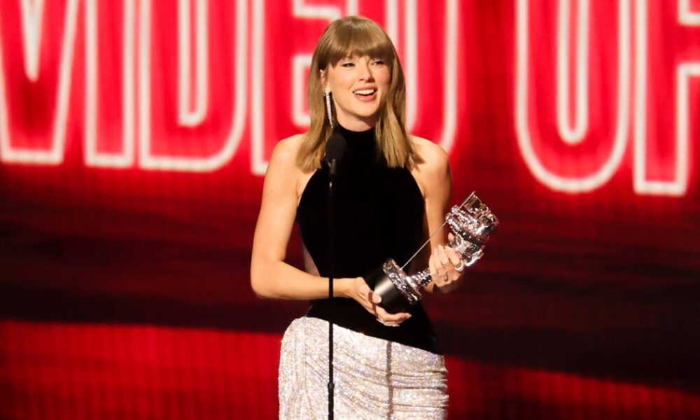 Taylor Swift Wins 2 of Her 11 MTV VMAs 2026 Nominations: ‘To the Fans, Thank You’