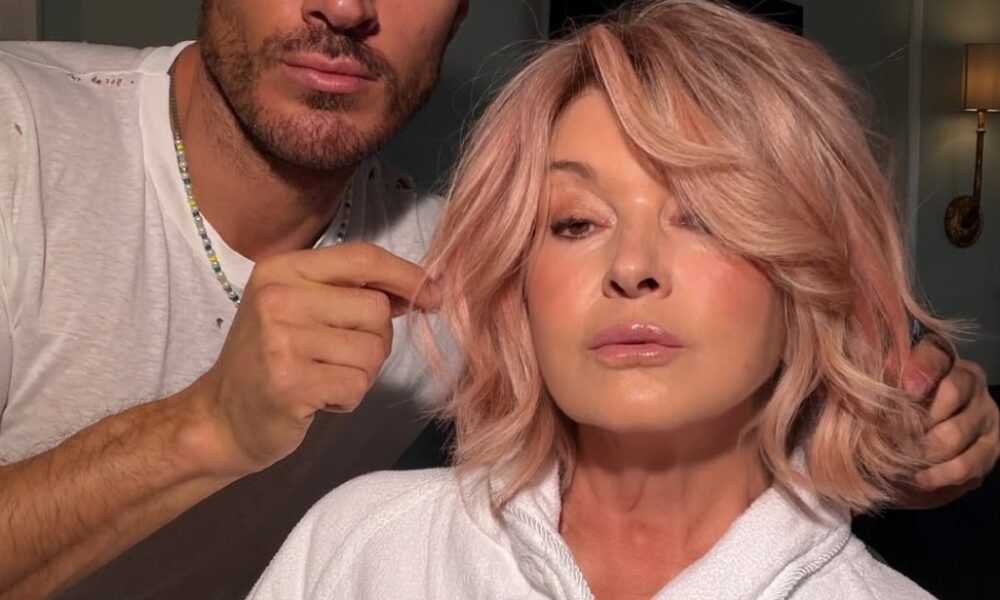 Martha Stewart Debuts ‘Rose Gold’ Hair, Ditches Signature Blonde Color: ‘It’s a Good Thing’