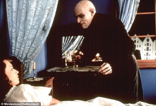 Like its predecessor, Nosferatu the Vampyre was a success with both viewers and critics