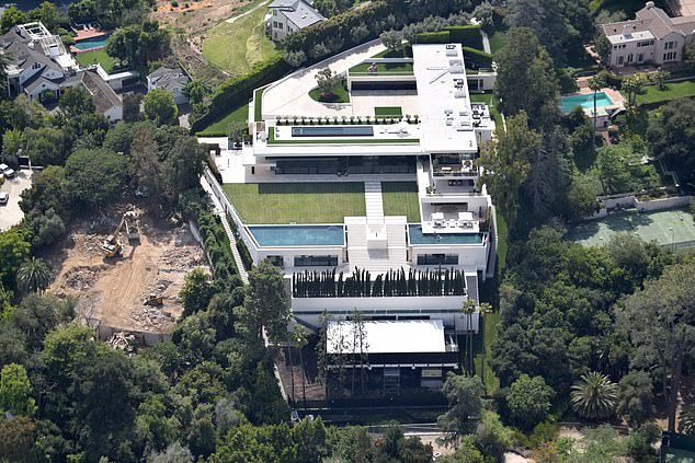 Beyonce and Jay-Z paid $88 million in August 2017 for this stunning property in Bel Air